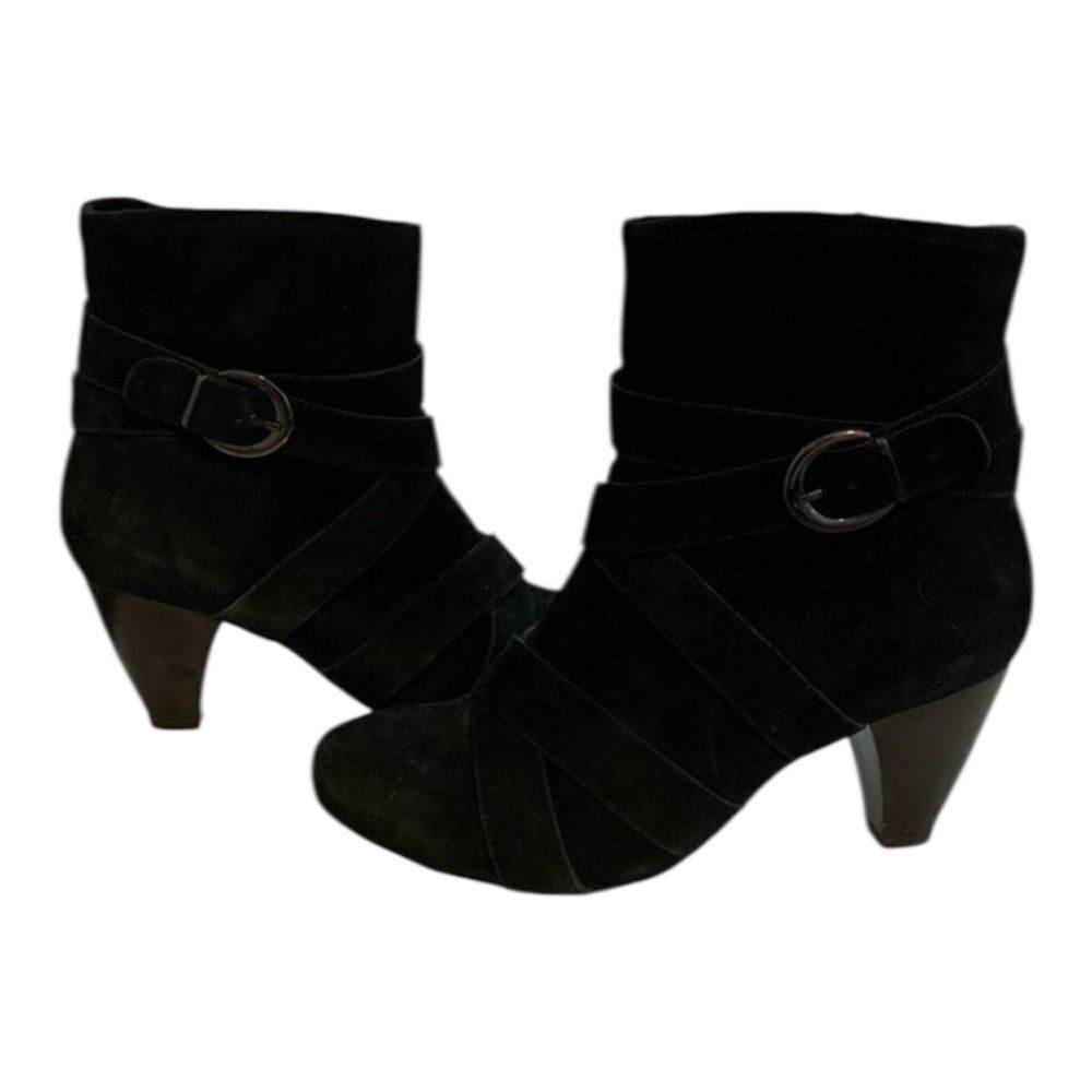 Vaneli Black Suede Boots Size 8.5